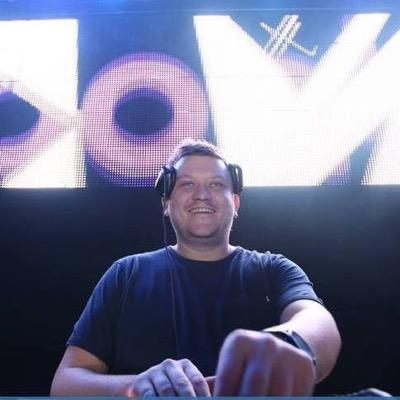 Profile Picture of DJ Dave #Bonk (@DJDaveForum) on Twitter