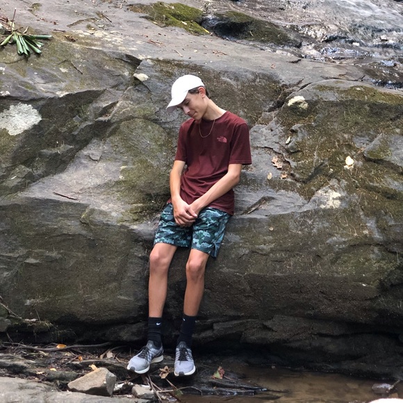 Profile Picture of Johno Moser (@johno9) on Poshmark