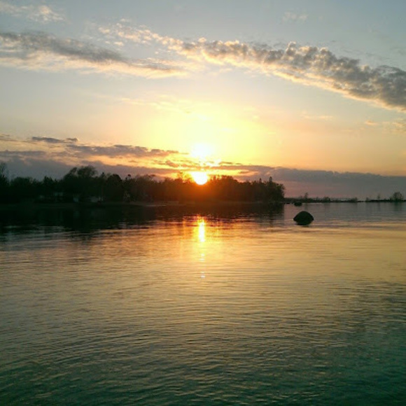 Profile Picture of Brian Horvath (@brianhorvath123) on Poshmark