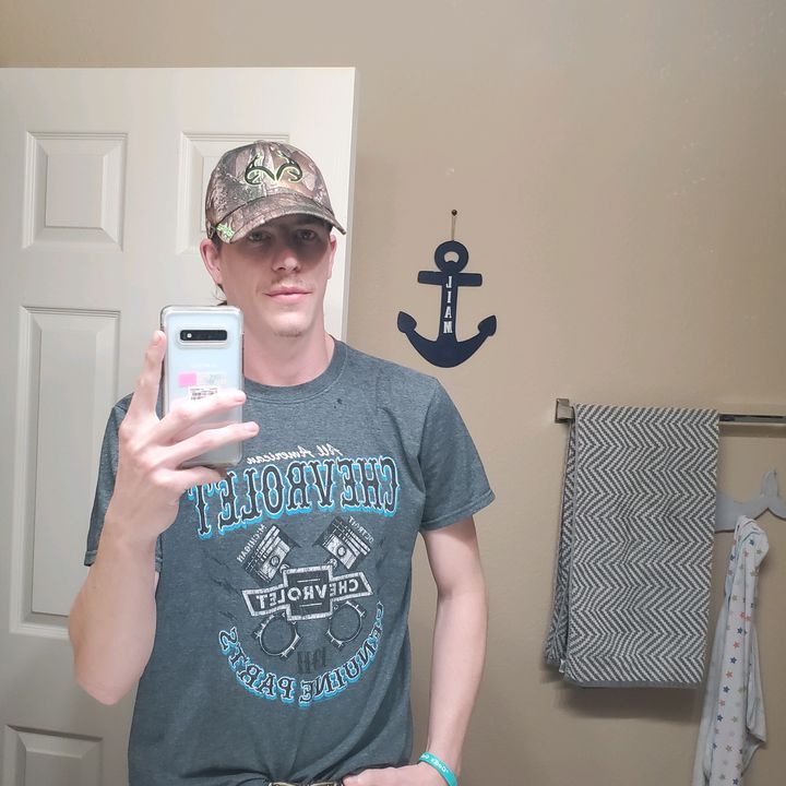 Profile Picture of Michael Hunter (@michaelhunter43) on Tiktok