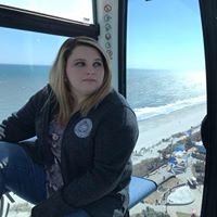 Profile Picture of Haley Earl (@haley-earl) on Quora