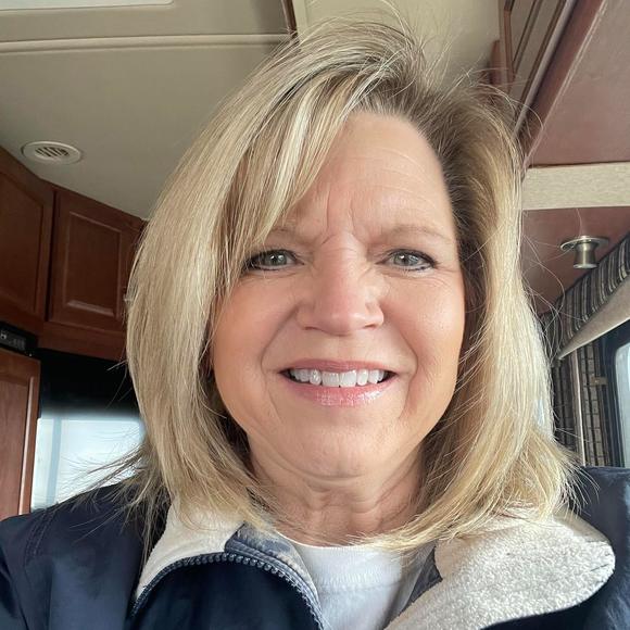 Profile Picture of Marilyn Leamer (@m1ka) on Poshmark