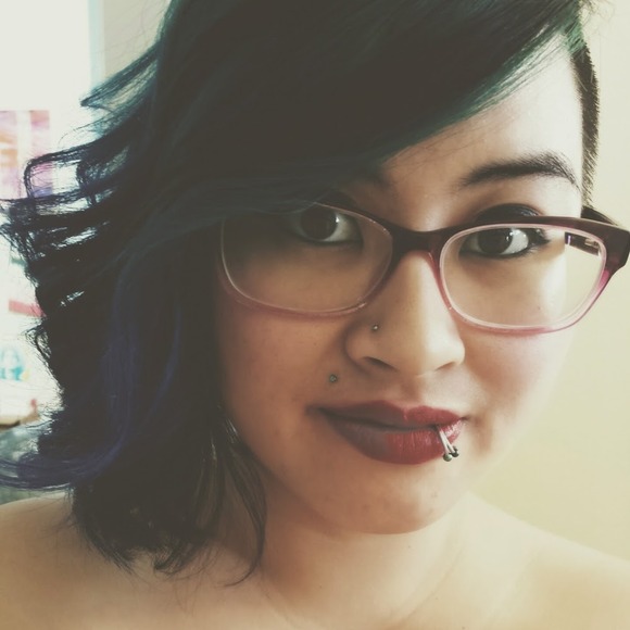 Profile Picture of Nicole Marcelino (@fablesandfires) on Poshmark