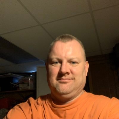 Profile Picture of Jeffrey Bentley (@Jeffrey86986452) on Twitter