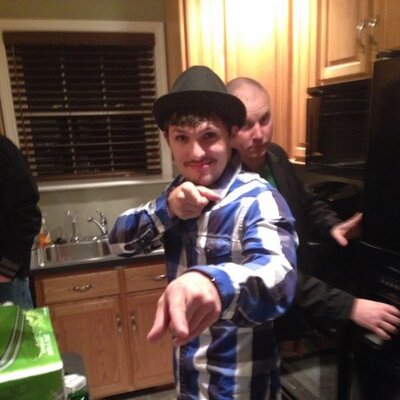Profile Picture of Karl Bryfogle (@Karlos_fogle) on Twitter