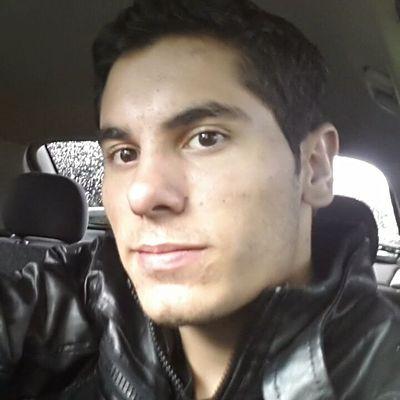 Profile Picture of Javier Viera (@011Viera) on Twitter