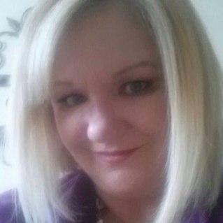 Profile Picture of Linda Lawrence (@llawren7) on Twitter