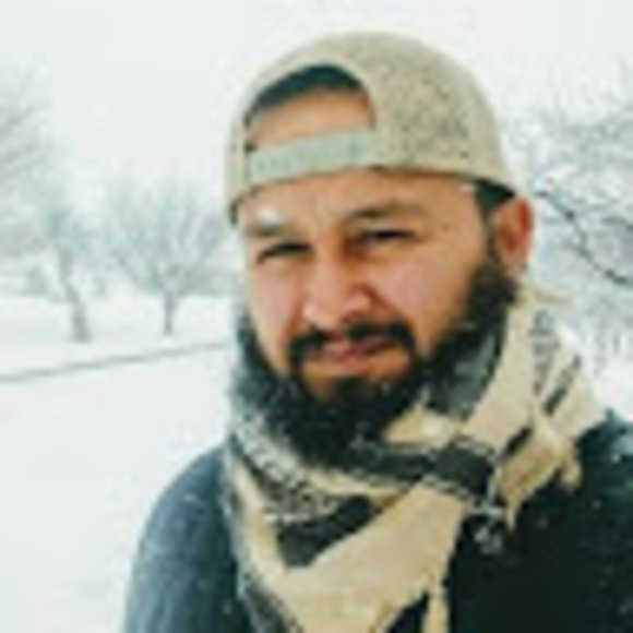Profile Picture of Mike Thomas (@mikethomas154) on Poshmark