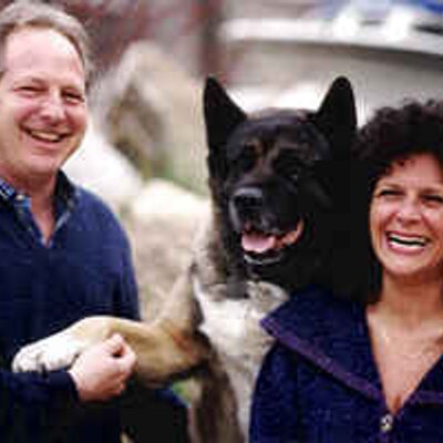 Profile Picture of Glenn & Judy Goldman (@dogwisemeister) on Twitter