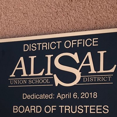 Profile Picture of QuocTran (@AUSD_Tran) on Twitter