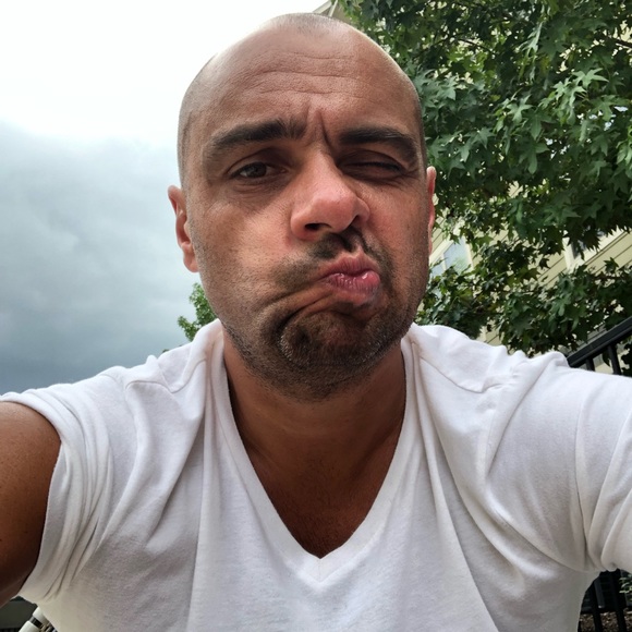 Profile Picture of Thomas Heimberger (@theimberger1979) on Poshmark