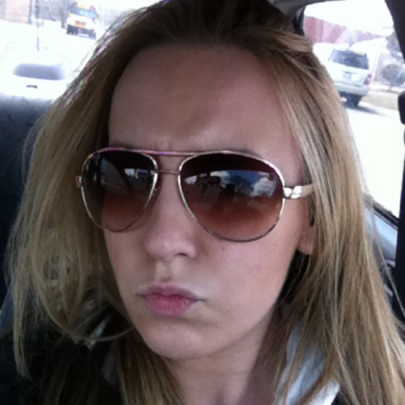 Profile Picture of Megan Holcombe (@mjholcg) on Poshmark