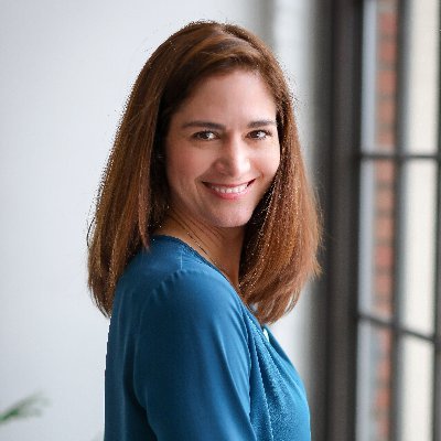 Profile Picture of Amy Rosenberg (@AmyRosenberg) on Twitter