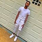 Profile Picture of   Ellie.Jonasson... (@ellie.jonasson) on Tiktok