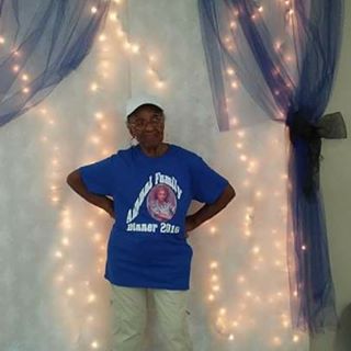 Profile Picture of Tenna Tatum (@tenna.tatum.35) on Facebook