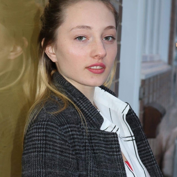 Profile Picture of Justine Picard (@lovejuju2003) on Poshmark