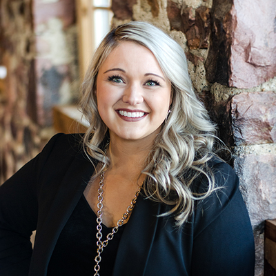 Profile Photo of Realtor Ashley Lindquist (@AshIeyLindquist) on Twitter