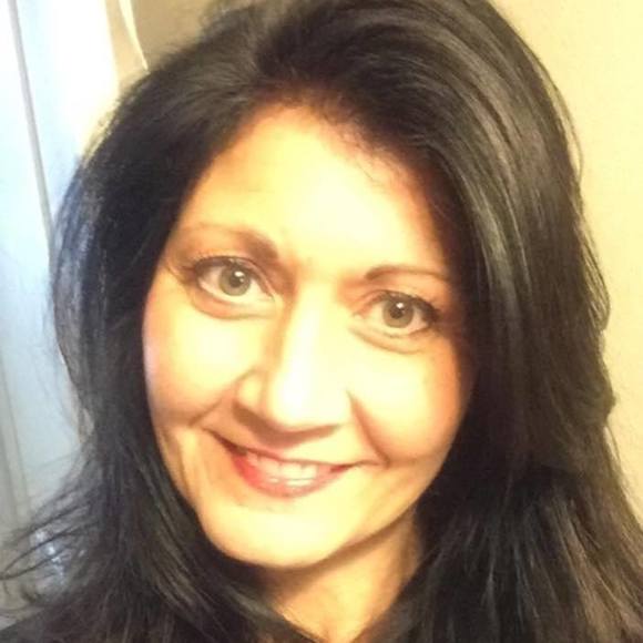 Profile Picture of Tammy Todd (@tammytodd431) on Poshmark