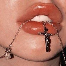 Profile Picture of Bianca Green & Cherry Schmitt (@green_schmitt) on Twitter