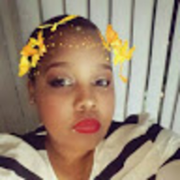 Profile Picture of Diana christina Debrosse (@dconstant0728) on Poshmark