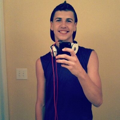 Profile Picture of Nick Sigman (@SigmanNick) on Twitter