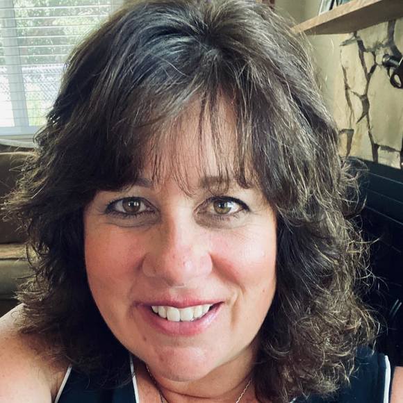 Sheryl Belluz - Poshmark Profile Picture of Sheryl Belluz (@gsbelluz) on Poshmark