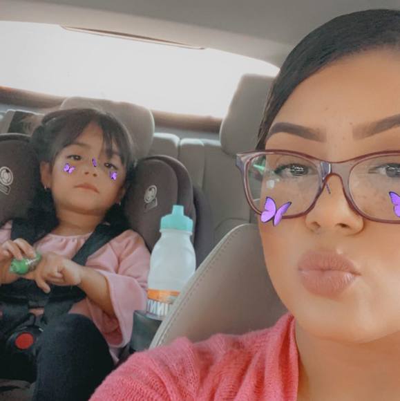 Profile Picture of Vanessa Tizoc (@vanichita) on Poshmark