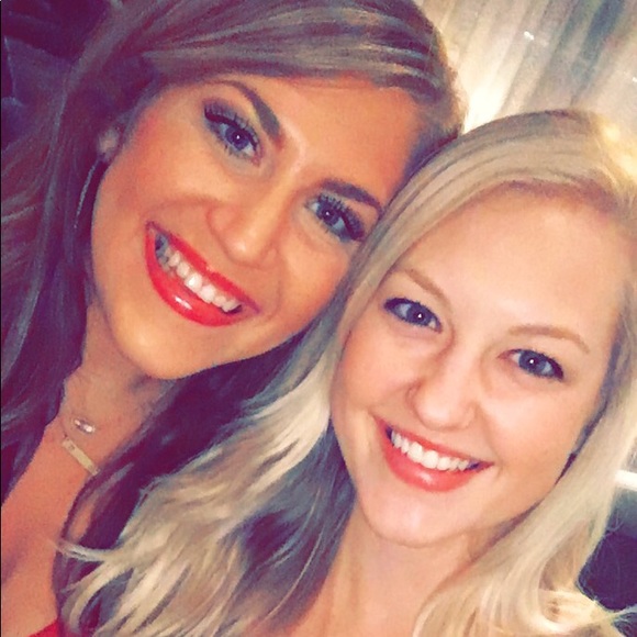 Profile Picture of Ashton Dudenhoeffer (@acd1217) on Poshmark