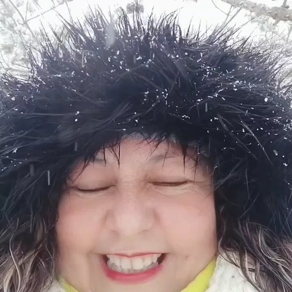 Gladys gisela Gil garcia - Poshmark Profile Picture of Gladys gisela Gil garcia (@gladystota) on Poshmark