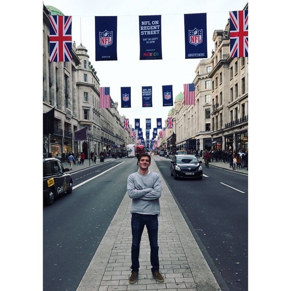 Ben Koeppel - Poshmark Profile Picture of Ben Koeppel (@benk1993) on Poshmark