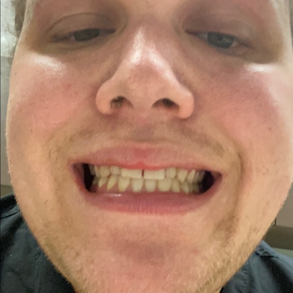 Profile Picture of Andrew Bugglin (@andrewbugglin) on Poshmark