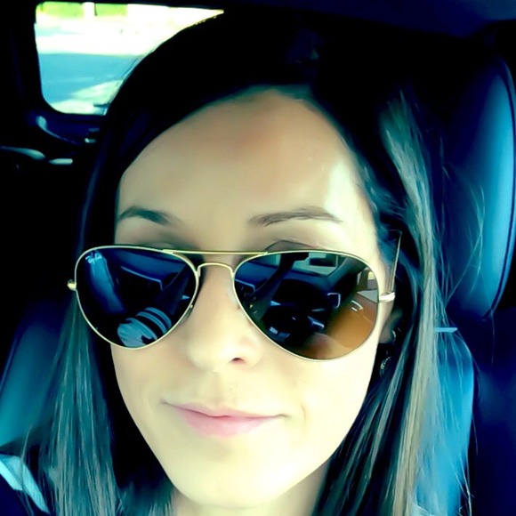 Profile Picture of Orli Kotkin (@orlikot) on Poshmark