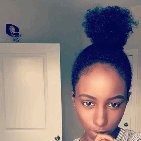 Profile Picture of Brittney Capers (@brittjoelle) on Poshmark