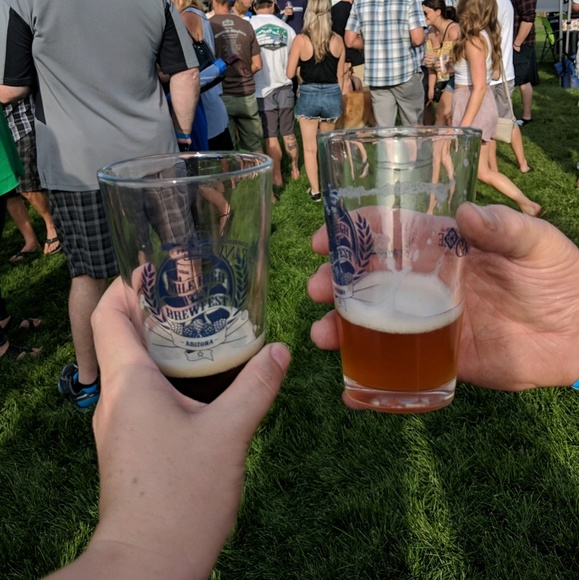 Profile Picture of Lindsay Zimmerle (@lzimm12) on Poshmark