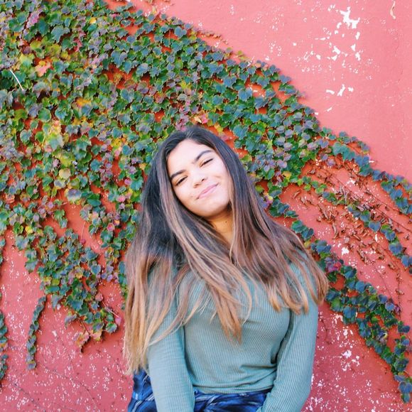 Profile Picture of Gracie Monetti (@graciemonetti) on Poshmark
