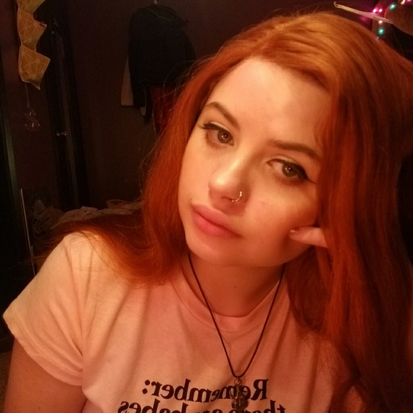 Profile Picture of Lani Drennan (@blazinganglz) on Poshmark