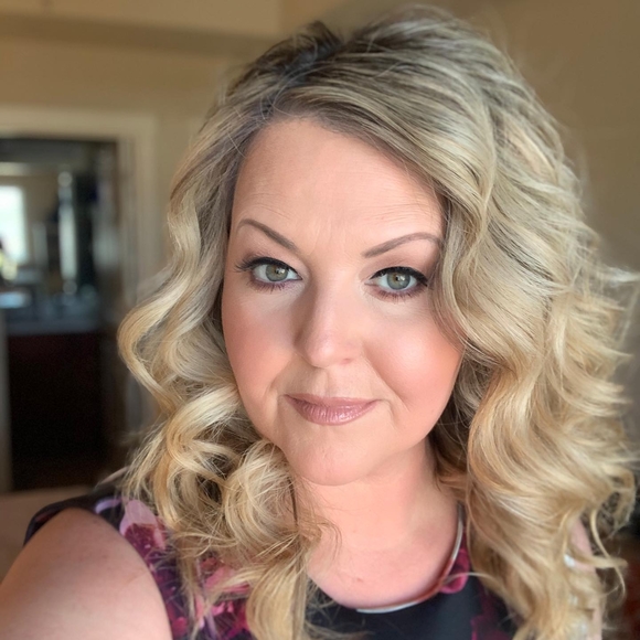 Profile Picture of Milica Stefanovic (@mstefanovich) on Poshmark