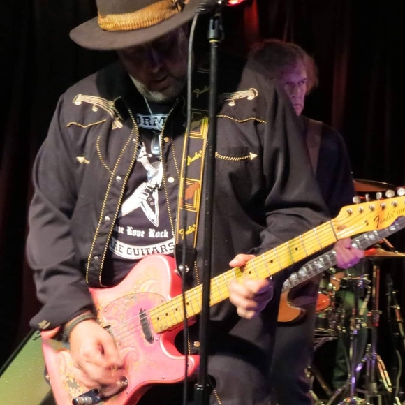 Peter Spirer - Poshmark Profile Picture of Peter Spirer (@pspirer) on Poshmark