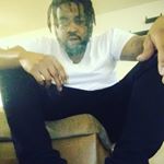 Profile Picture of LEE_PAPERCHASING#086 (@king_joel_or_god) on Instagram