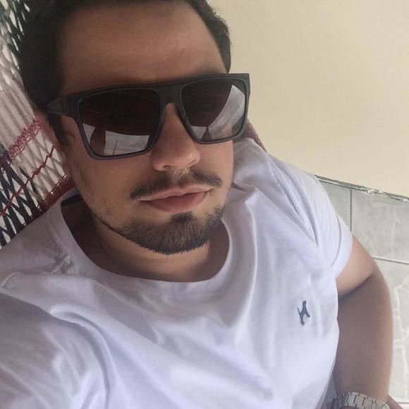 Profile Picture of Matheus Souza (@matheus_souza) on Poshmark