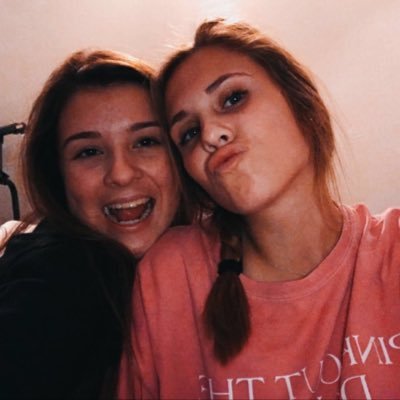 Profile Picture of Caroline  Crum (@carolinecrum3) on Twitter