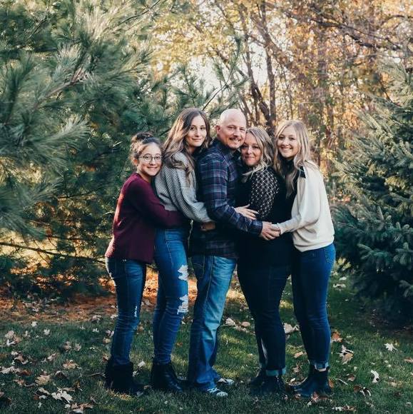 Profile Picture of Amy Ziegler (@aziegler78) on Poshmark