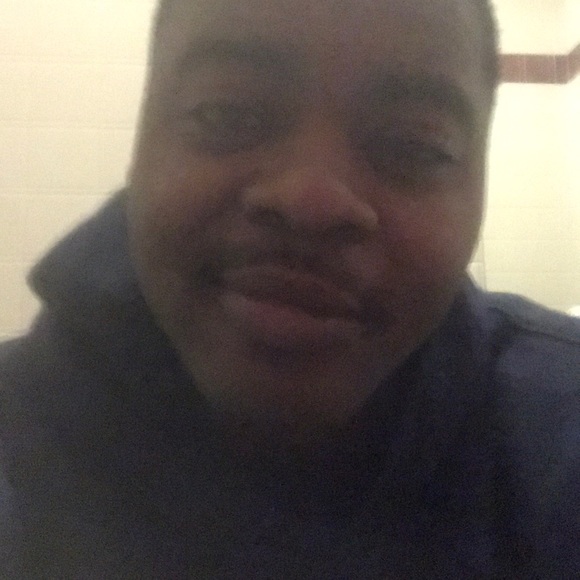 Profile Picture of Cephus Samuels (@cephussamuel) on Poshmark