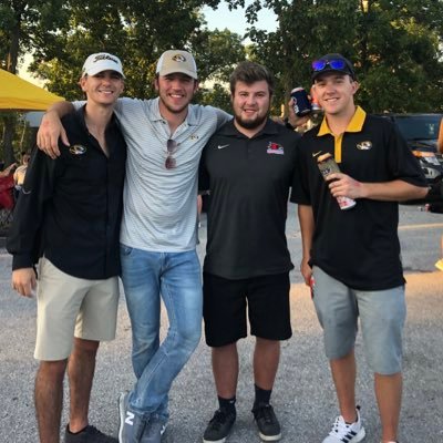 Profile Picture of Grant Dix (@gdix05) on Twitter