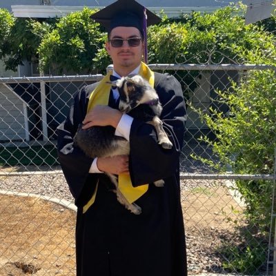 Profile Picture of Carlos Reynaud (@breezy_vegas) on Twitter