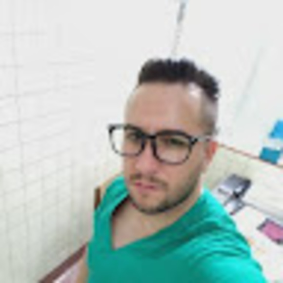 Profile Picture of Wilfredo Reyes chacón (@mwreyes89) on Poshmark