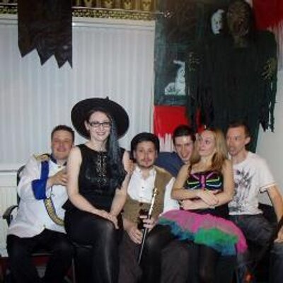 Profile Picture of Vicky Atkinson (@VickyAtkinson9) on Twitter