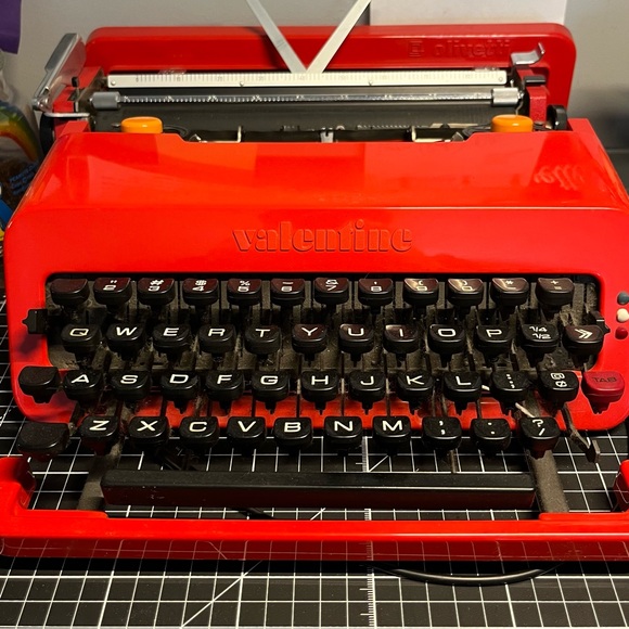 Profile Picture of Andrew Rafalaf (@arafalaf) on Poshmark