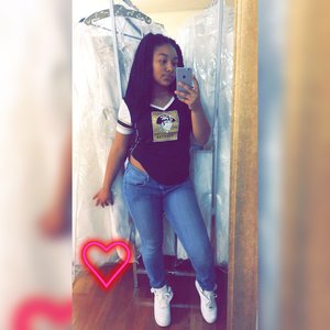 Profile Picture of Tierney Bennett (@peach.m3) on Myspace