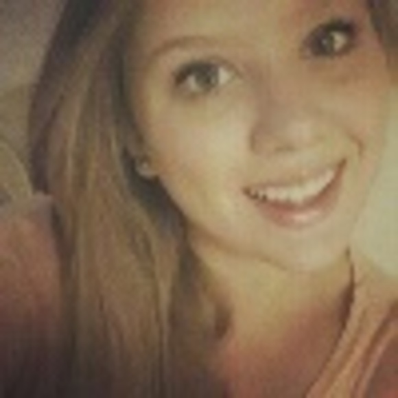 Profile Picture of Casey Mccarthy (@caseymccarthy) on Poshmark